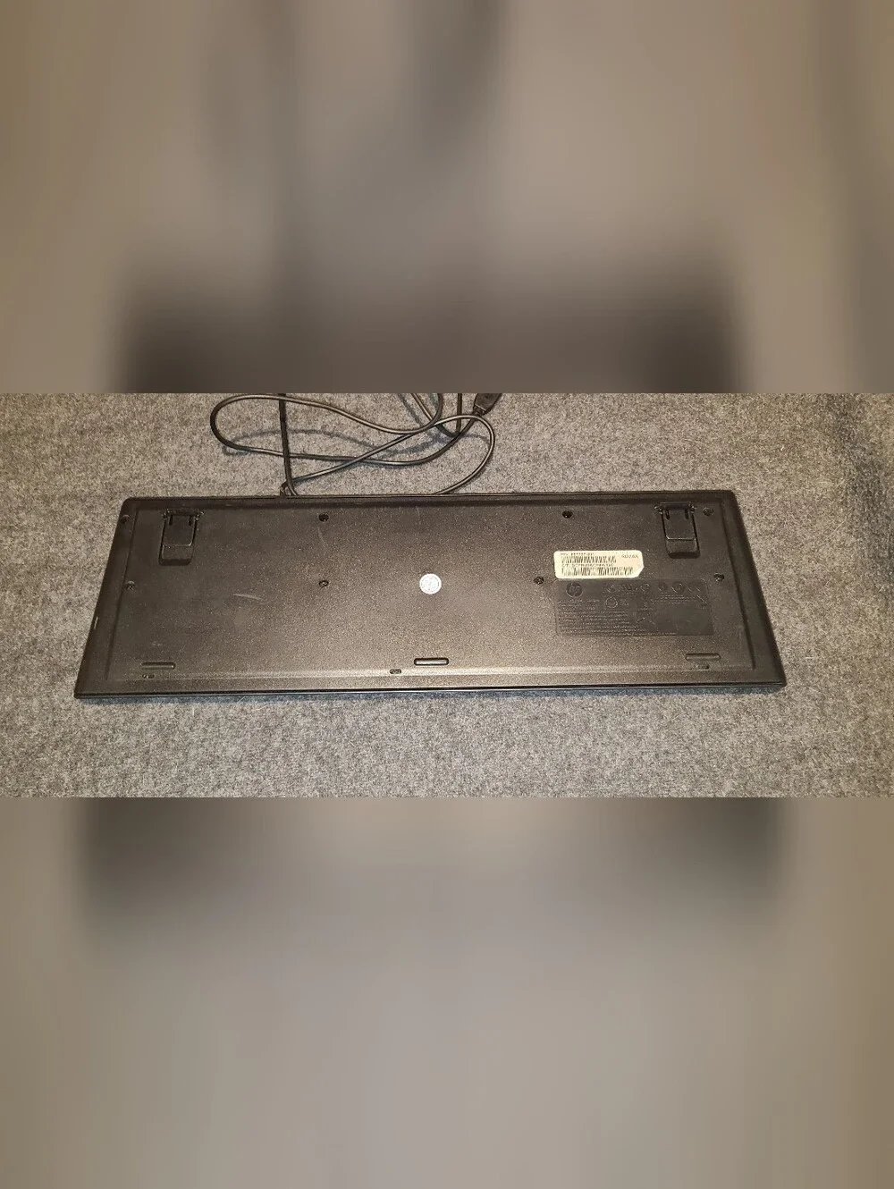 Genuine HP USB Wired PC Computer Keyboard W/ Risers Model SK-2085 Black Tested